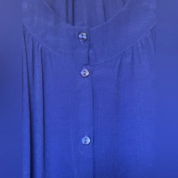 EMMA K Royal Blue Button-Up Blouse Shirt Top Flowy Silhouette Woman’s Shirt Top - Picture 4 of 7